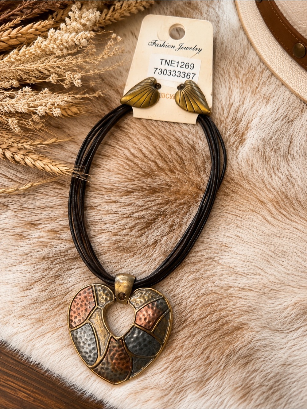 Vintage-Inspired Mixed Metal Heart Pendant Necklace & Matching Earrings Set